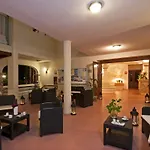 Hotel Palau 4* פאלאו