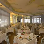 Hotel Palau 4*