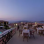 מלון Hotel Palau