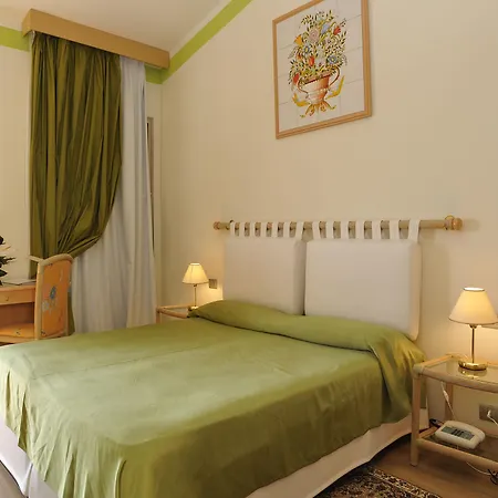 Hotel Hotel Palau 4*