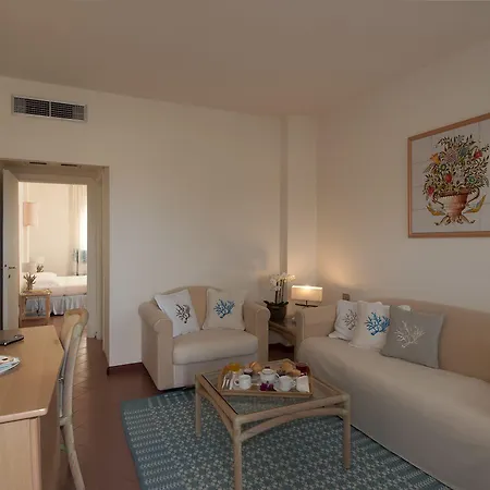 パラウ ホテル パラーウ