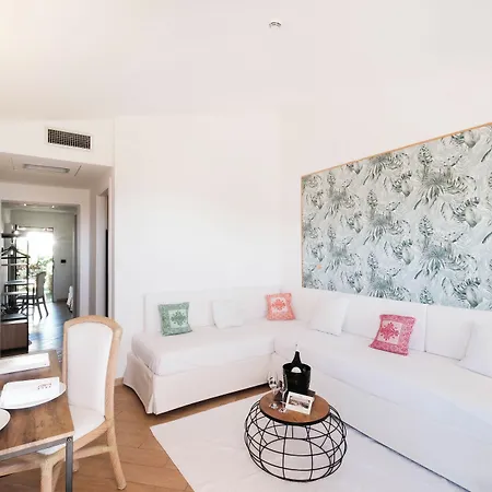 Hotel Palau Отель 4*